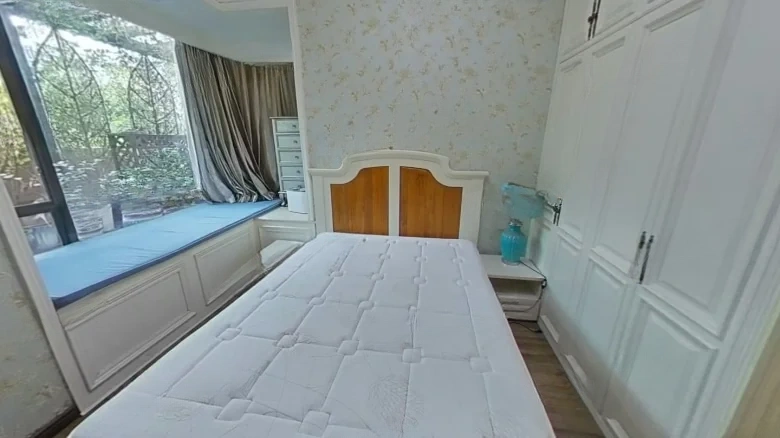 Poly Bisen Grand Manor - View 3