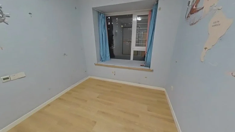 Heavenly Lakefront Garden - View 3