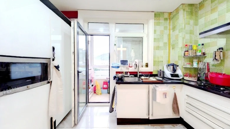 Hang Kee New Territory Plaza - View 6