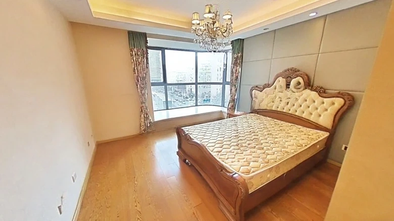 Lushang Shoufu - View 4