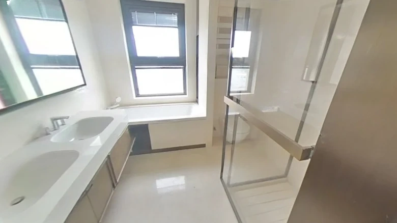 Swan Castle Garden - View 12