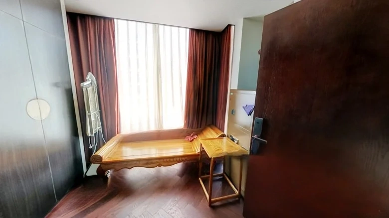 Golden Summit Bay Garden - View 11