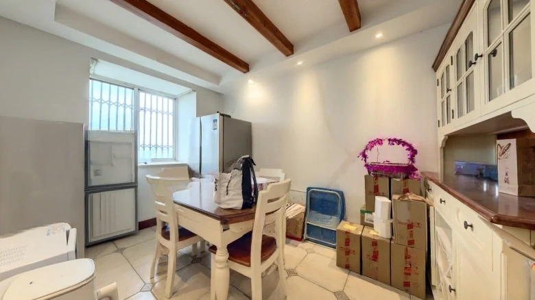 Orange Country Garden - View 6