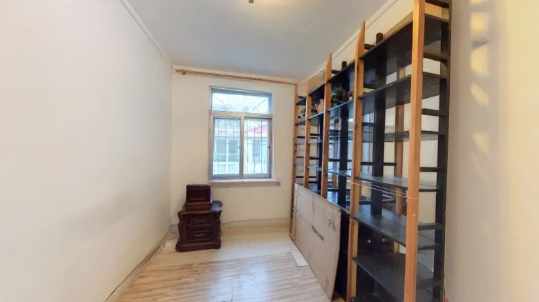 Roundup Mansion - View 3