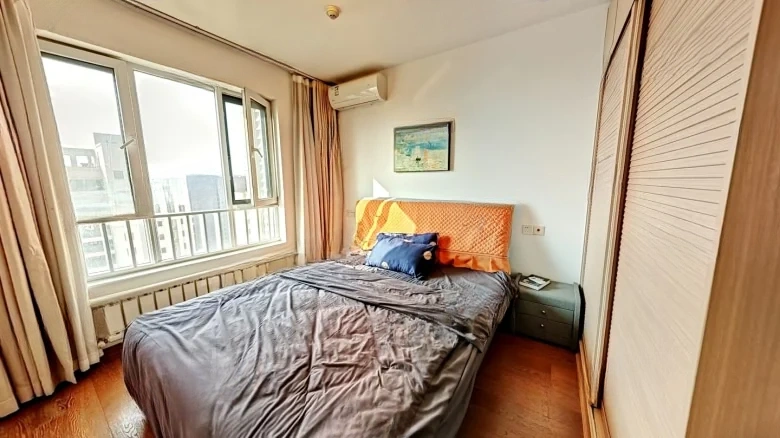 Vanke Blue Mountain Phase II - View 3