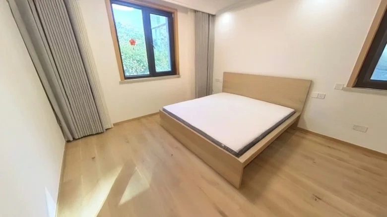 Silent Mountain Joy Garden - View 3