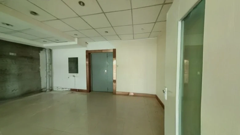 Dagong Tower Office Building - View 4