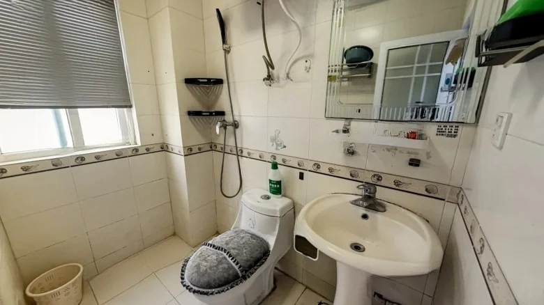 Yixing Tower - View 5