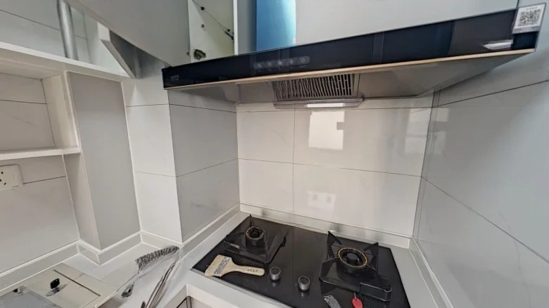 Lavender Fortune Central Road No. 28 Courtyard - View 4