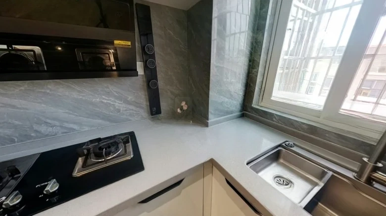 West Reflections Gold Sand - View 5