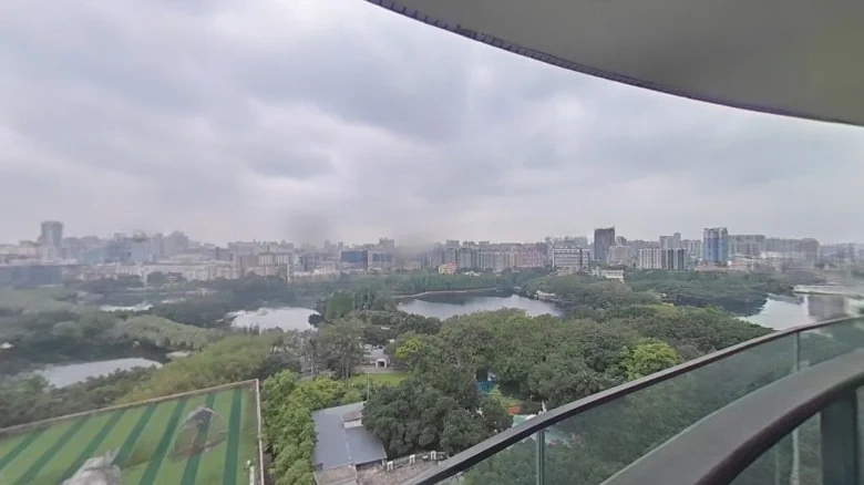 Flowing Flower Lord Court - View 21