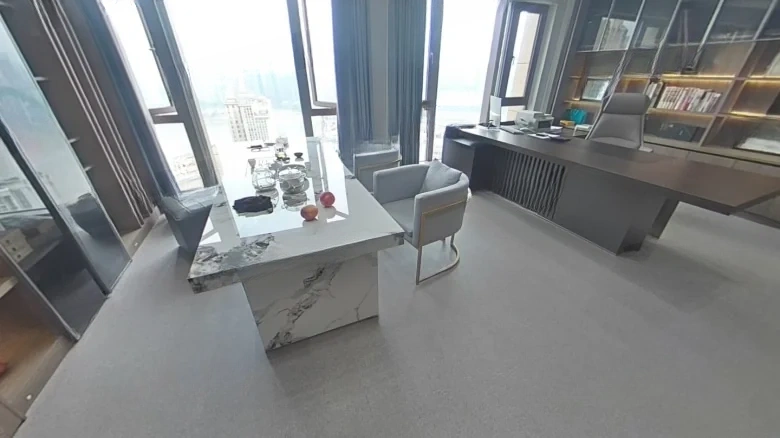 Rongshuo White Elephant Street - View 2