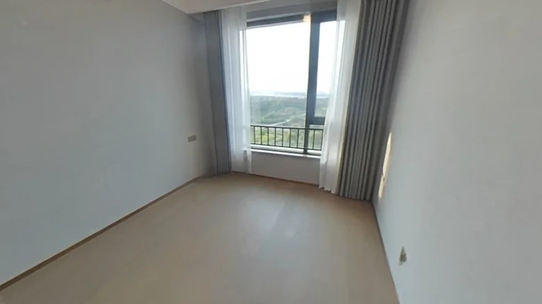 Longxi Lake Platinum Jade Pavilion - View 5