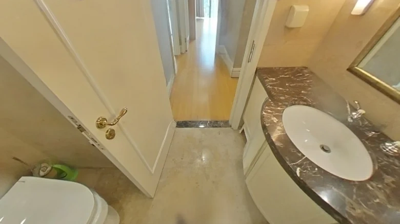 New Land International Apartment - View 7