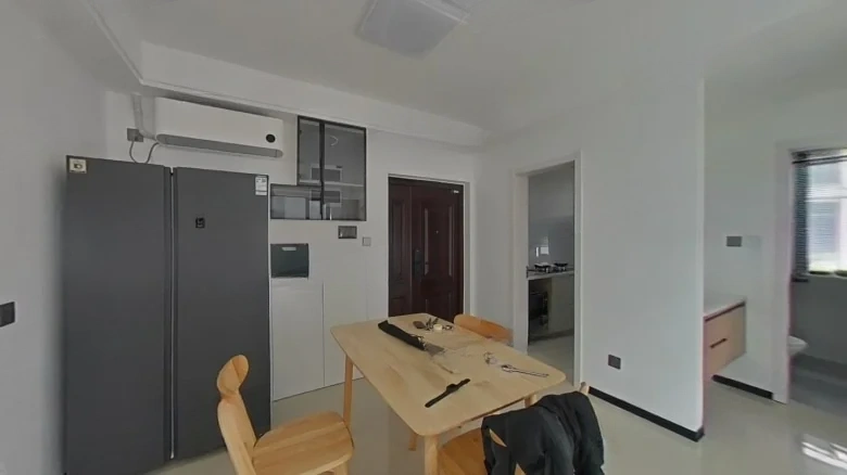 Autumn Pond Manor - View 8