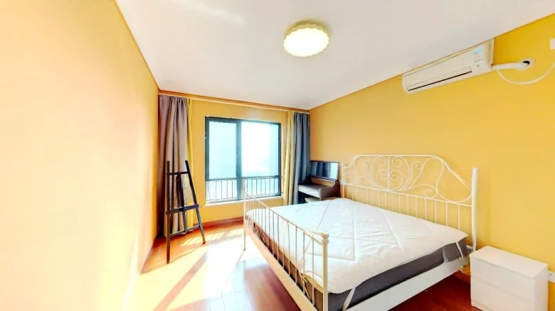 Renessance Riverside Phase I Bay City - View 2