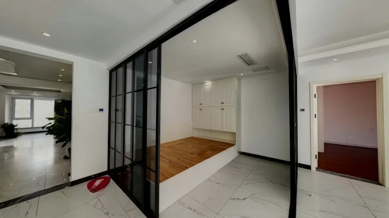 World Trade International Apartments - View 5