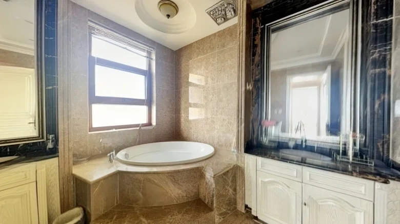 Red Star Sea Phase II Golf Villa - View 13