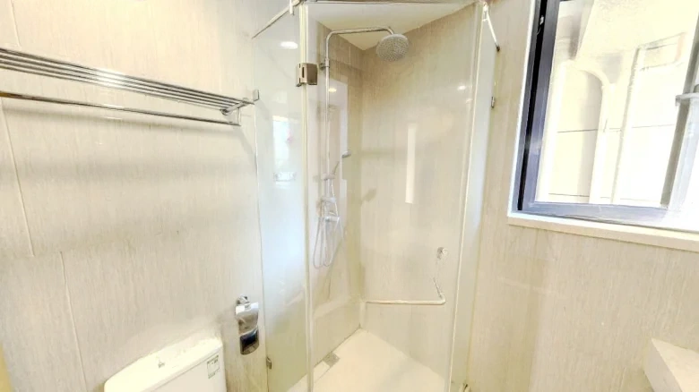 Central Bay Amber Bay - View 7