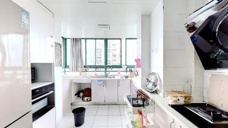 Read City International Garden - View 5