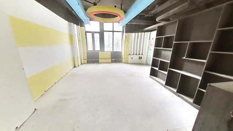 Famous Spring Dawn Whisper - View 2