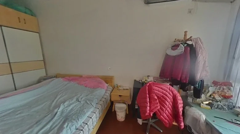 Equestrian View Garden - View 3