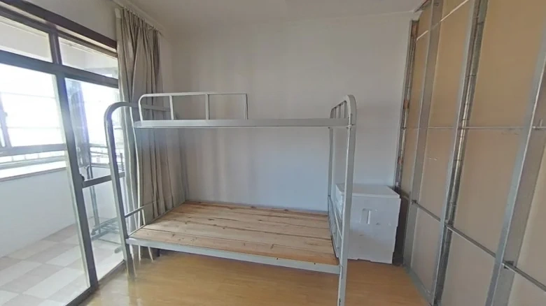 Golden Dragon Coiled Family Garden - View 1