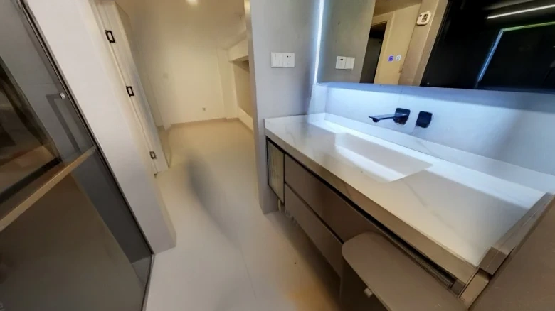 Luhu Platinum Island - View 5