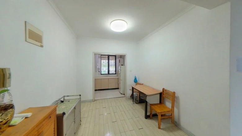 Dragon Phoenix Rose Garden - View 4