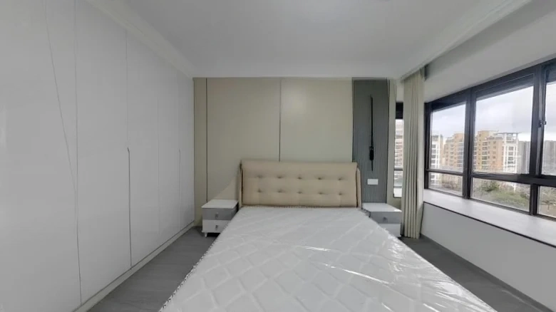 Yuehu Mingdi - View 2