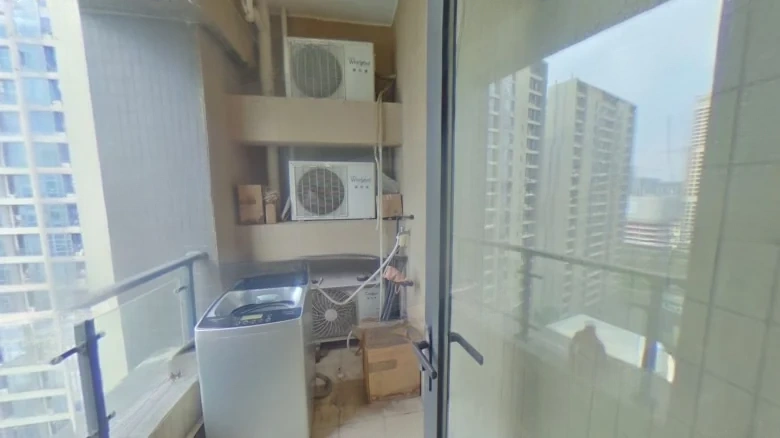 Canton Green Central Plaza - View 8