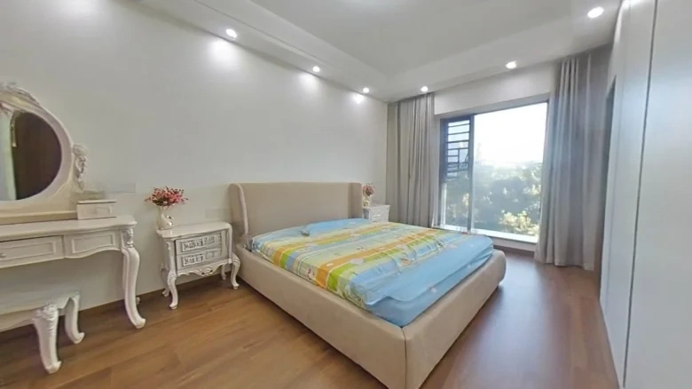 New View Seven Stars Mansion - View 3