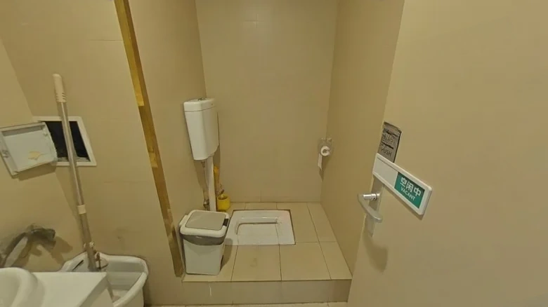 7080 Central Plaza - View 10