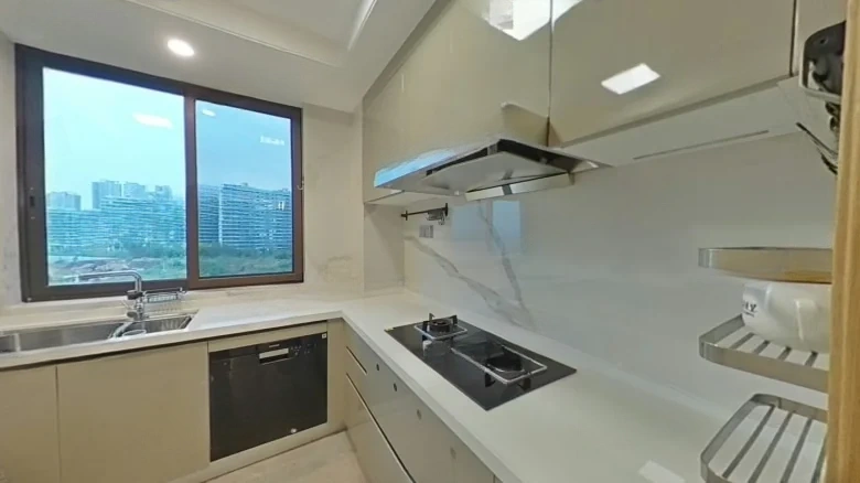 Zhonghai Luhu Mansion - View 7