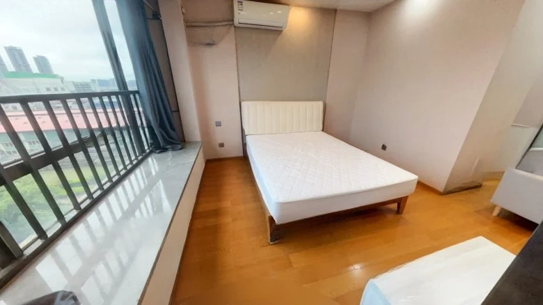 Greenland Riverside Confluence - View 4