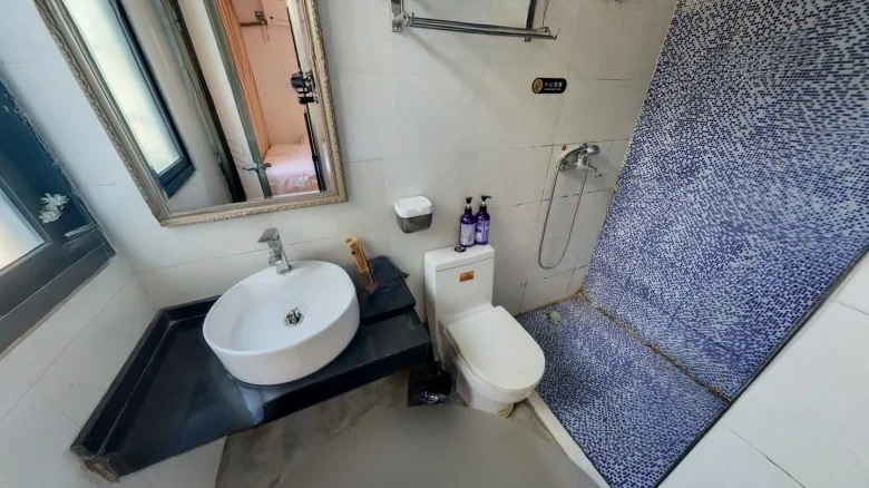 Huang Cuota Tower Head - View 11