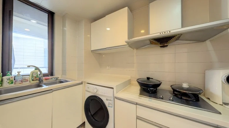 De Yong International Plaza - View 5