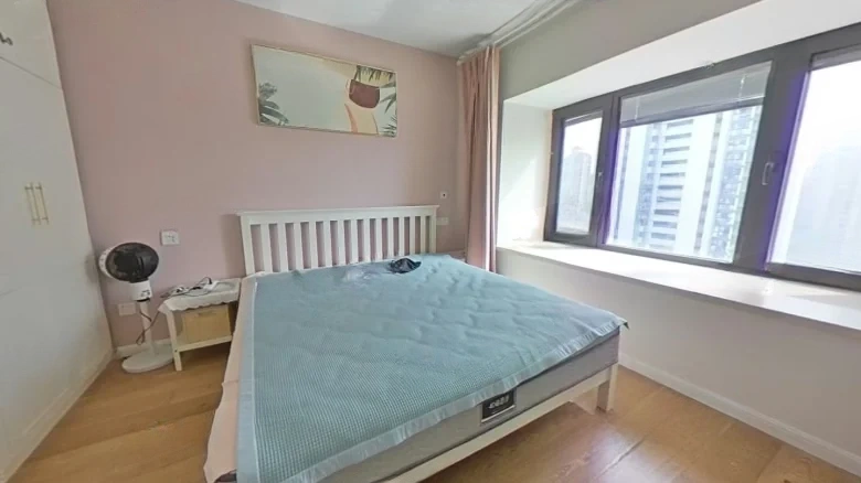 Hua Yu Jiang Nan - View 2