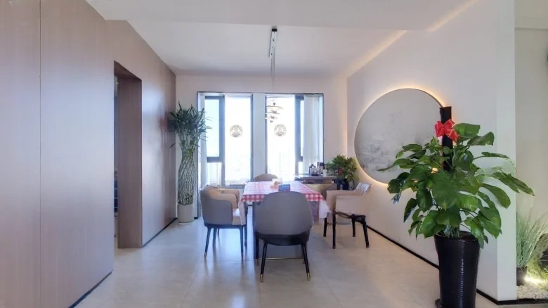 Wellesley Avenue - View 8