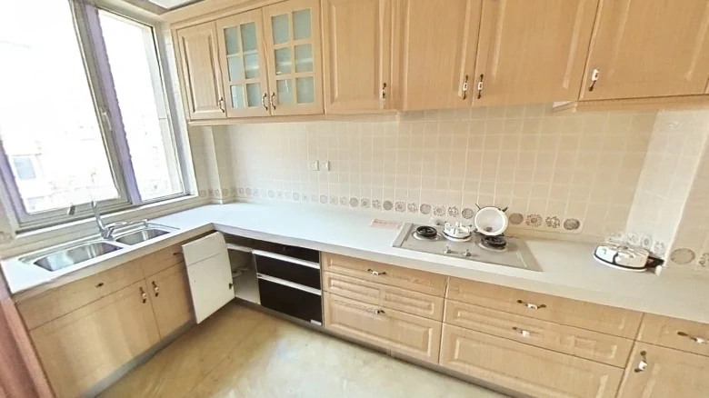 Red Jurende District - View 10