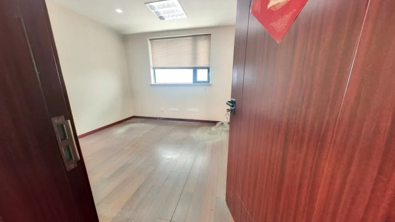 Huacheng Tower - View 9