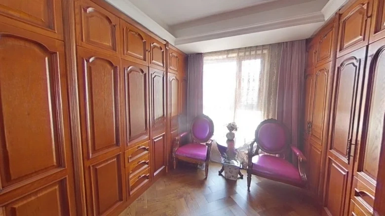 Huafa Lingnan Huai - View 2