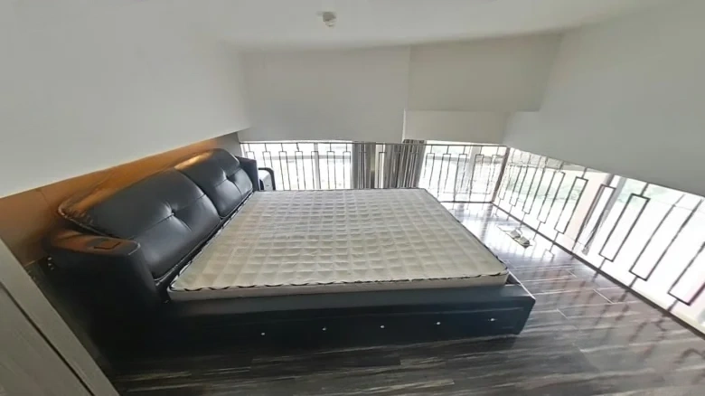 Riverfront Magnificence Court - View 3