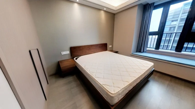 Green Town · Morning Breeze and Moonlight - View 2