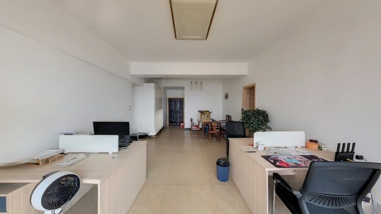 Distant West Mansion (Private Residences) - View 4