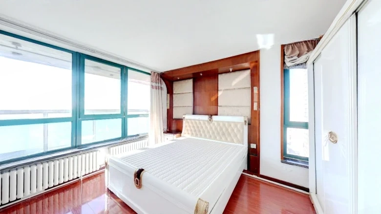 Sun Modern Residence - View 2