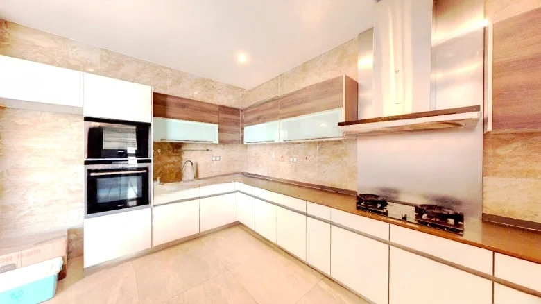 Skyscraping Stone - View 8