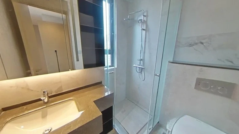 Dàyún Gǔ Láoshān Jīnmào Fū Dōngqū - View 10