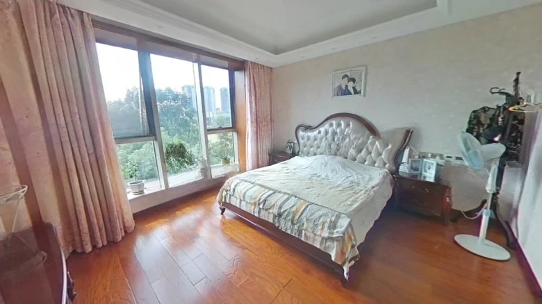 Changshun Riverside Crown - View 3