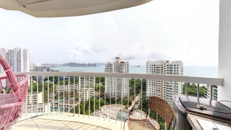 Blue Sea and Sky Phase I - View 4